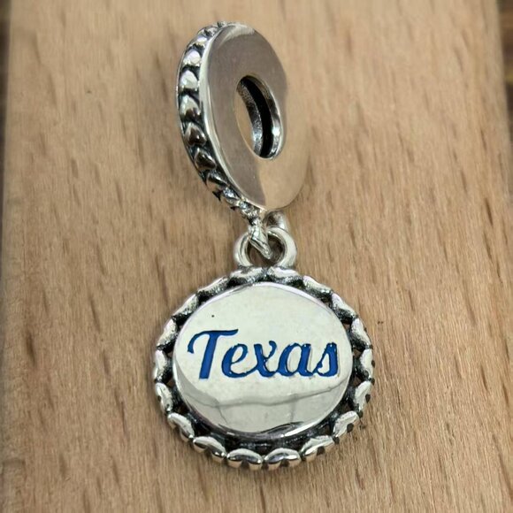 Pandora Texas Flag Exclusive Charm, S925 Silver Bracelets - Picture 2 of 4